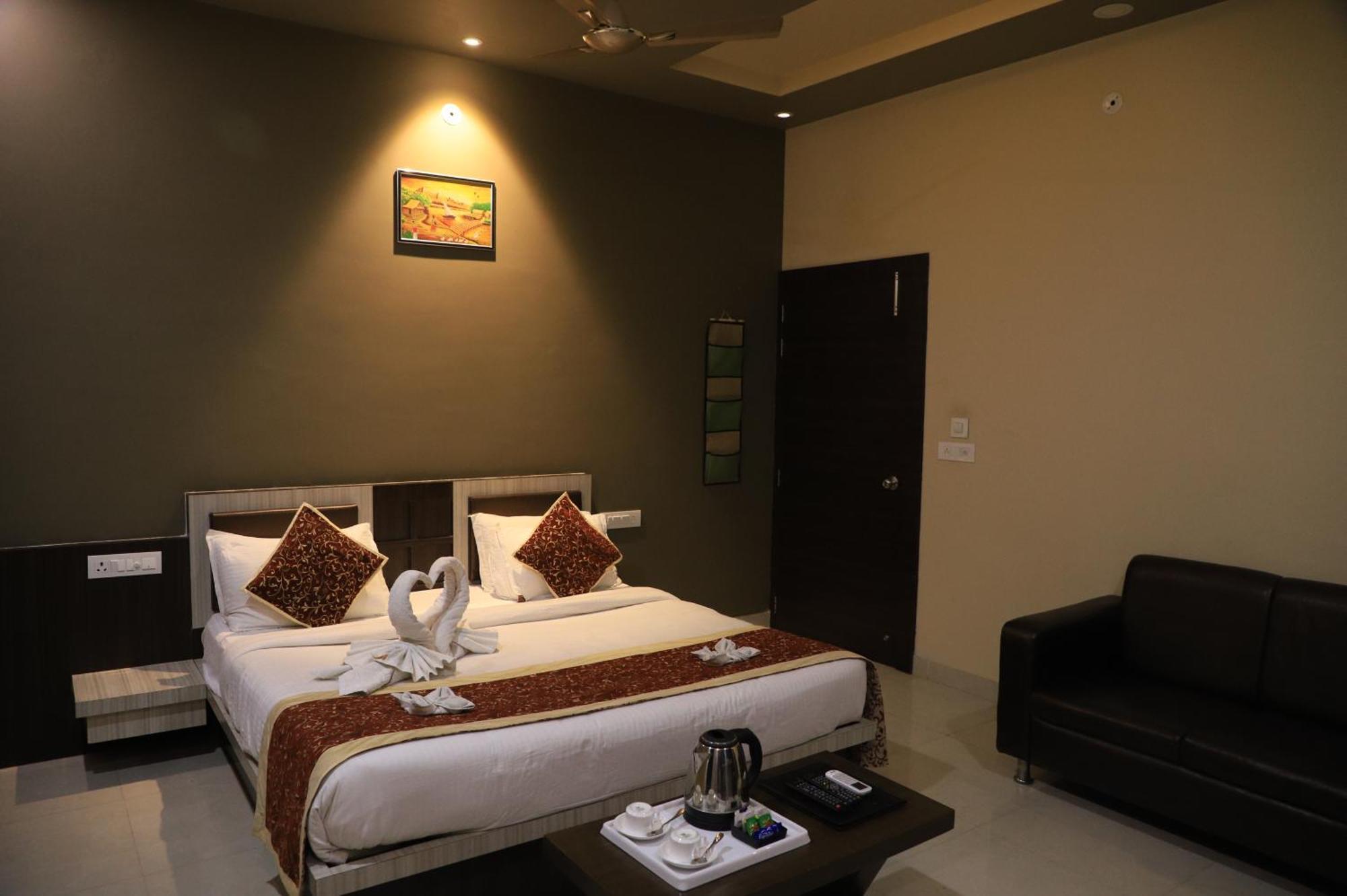 Hotel Pushkar Legacy Exterior photo