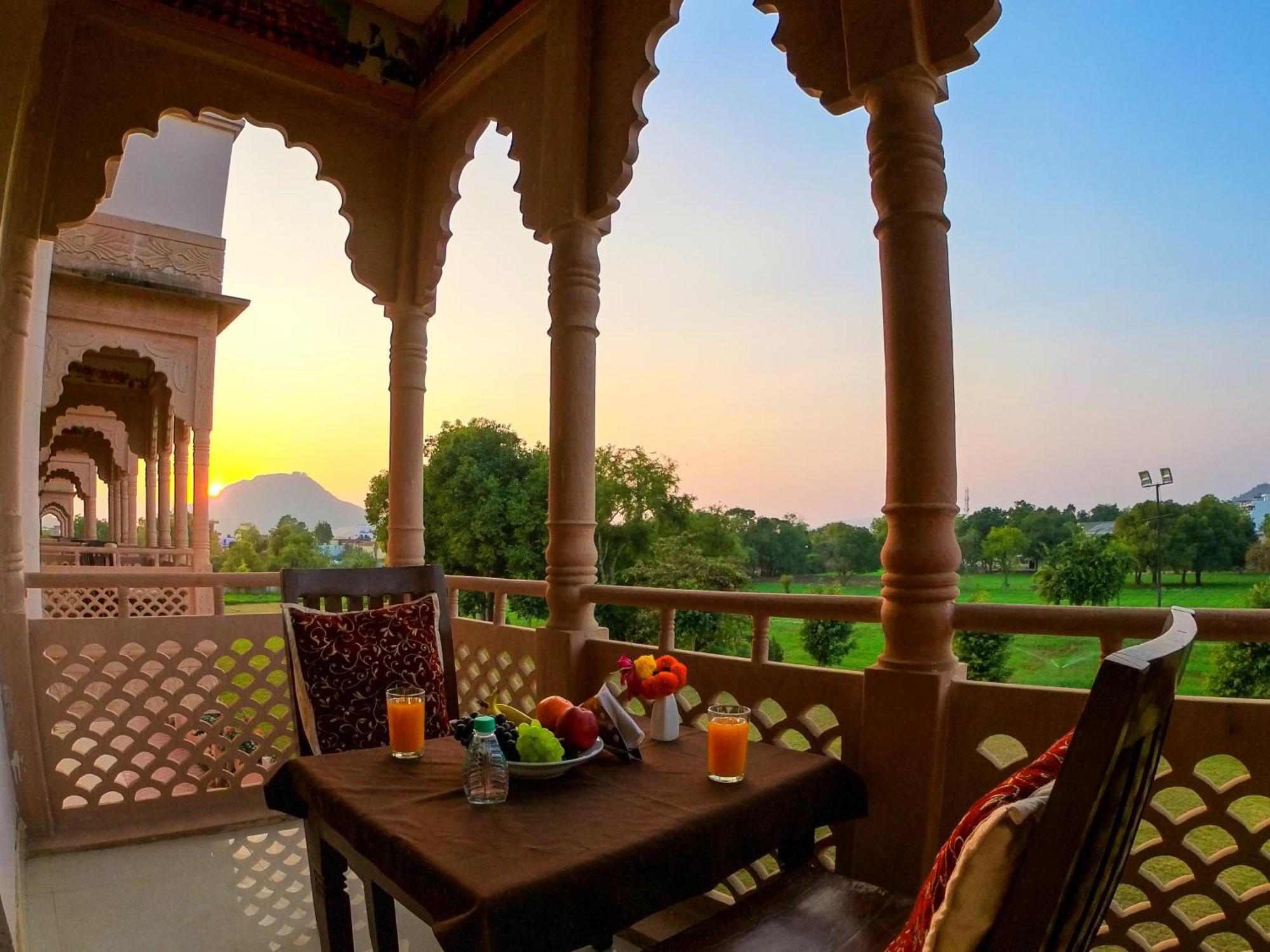 Hotel Pushkar Legacy Exterior photo